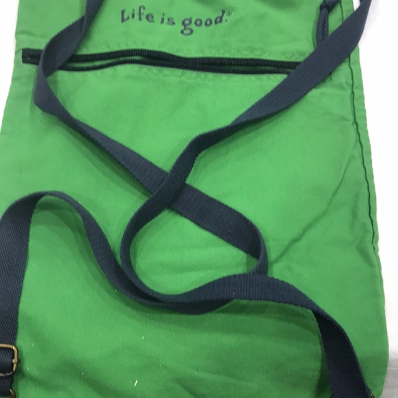 BACKPACK “ life is good “. ZIPPER ON BACK FOR SECURITY & a cinch cord at the top - Picture 3 of 5